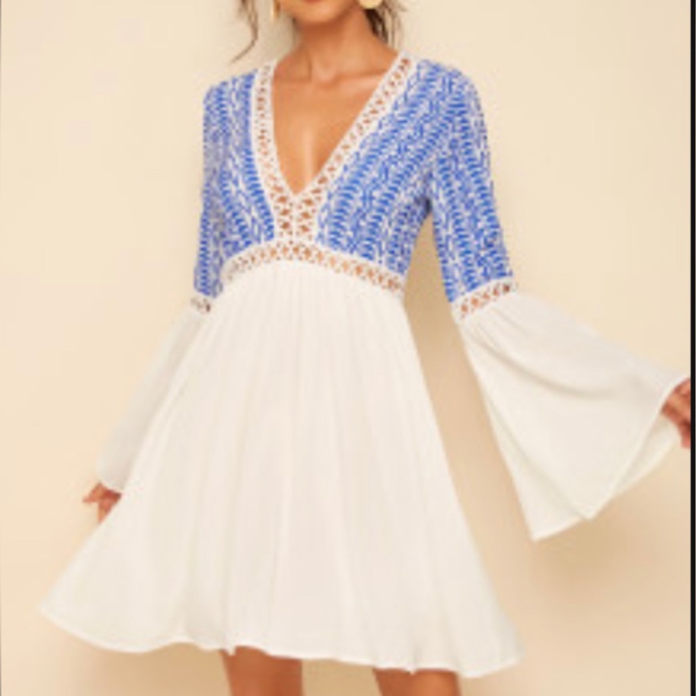 Beautiful Plunging Lace Bell Sleeve Tribal Dress, L Mini Dress Blue / White